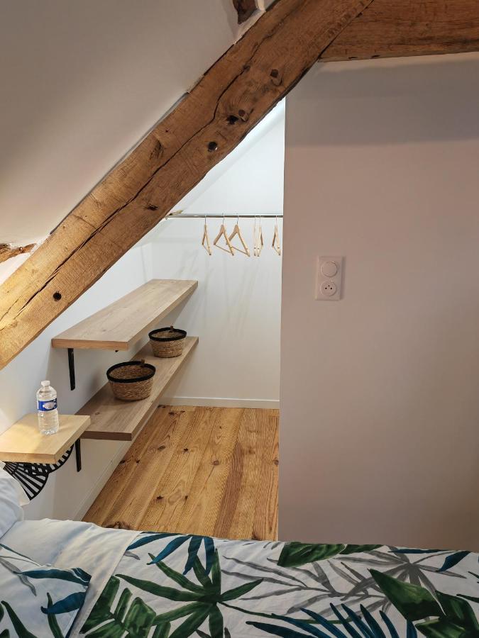 A La Memoire De Merlin & Spa Saint-Malon-sur-Mel Esterno foto